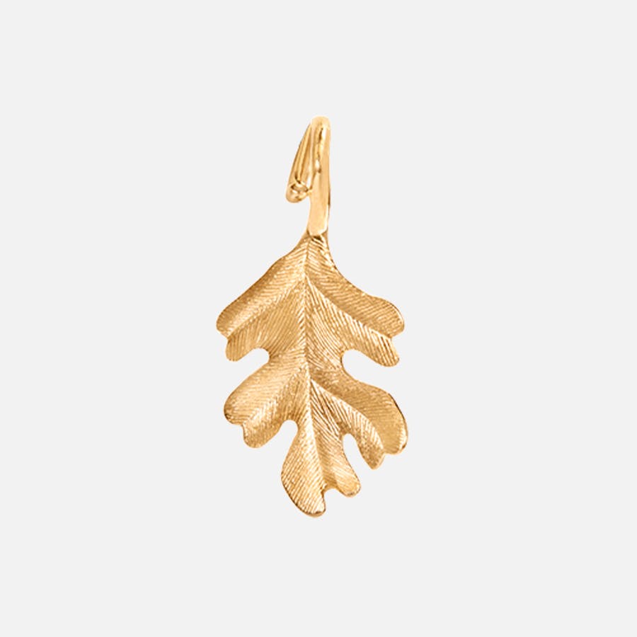 Oak Leaf Pendant Medium in 18 karat Yellow Gold | Ole Lynggaard Copenhagen