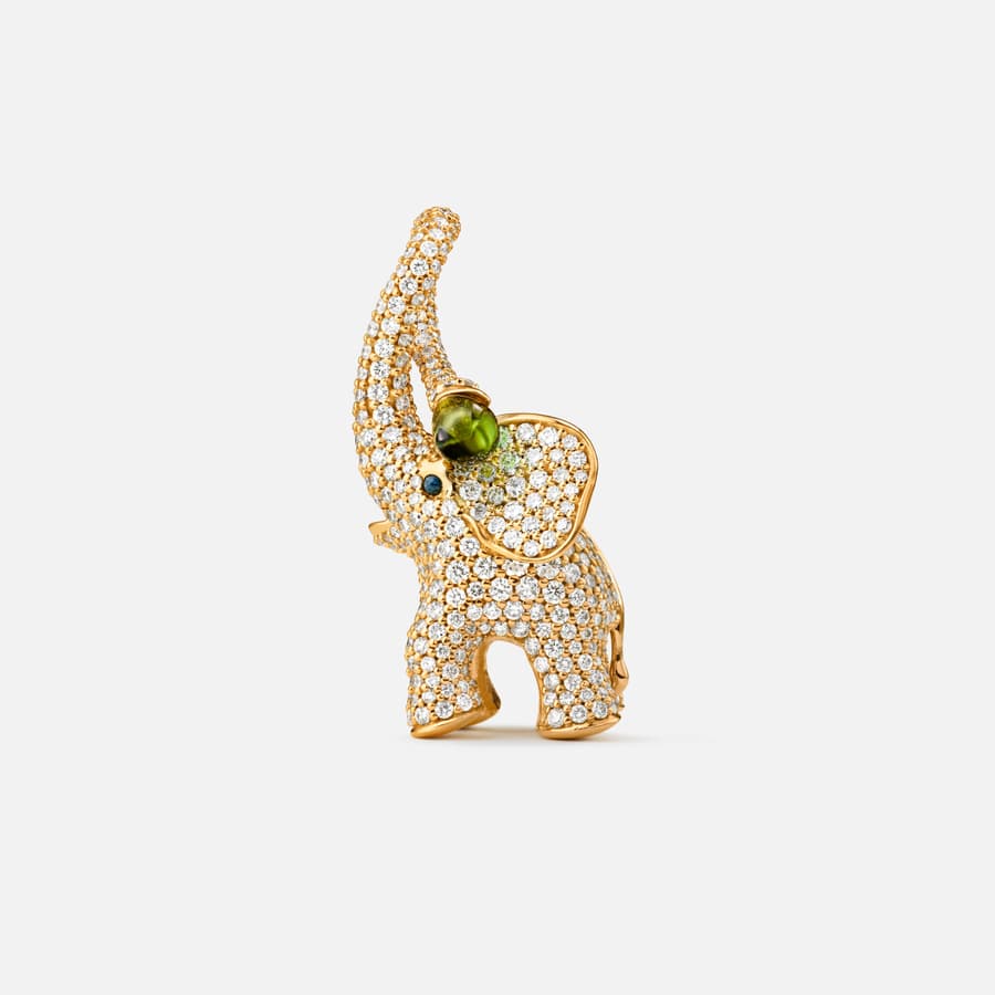 Elephant Pendant with 536 Pavé-set Diamonds in 18 Karat Yellow Gold   |  Ole Lynggaard Copenhagen 