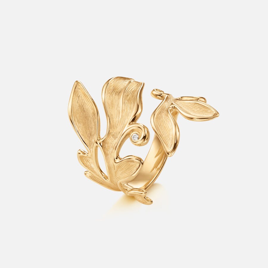 Forest ring in Yellow Gold with Diamond  |  Ole Lynggaard Copenhagen 